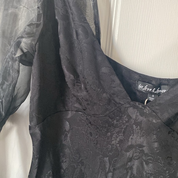 For Love & Lemons Gabrielle Puff Sleeve Mini Dress Black - Picture 12 of 13